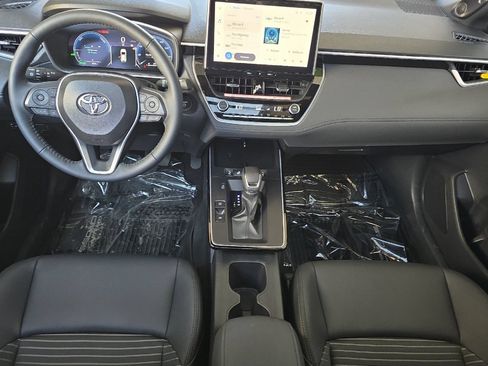 Used 2026 Toyota Corolla Cross AWD Hybrid w/ Convenience Package image 10