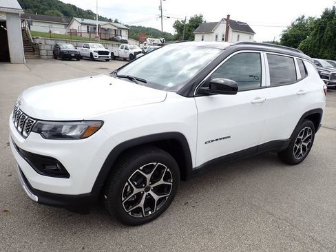 New 2026 Jeep Compass Limited AWD/4WD image 2