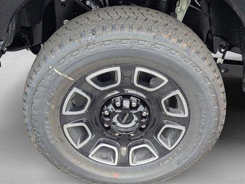 New 2026 Ford F250 Platinum image 9