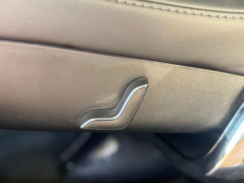 Used 2018 Tesla Model X 100D image 27