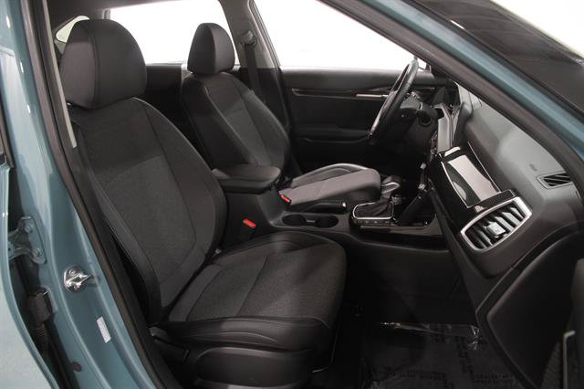 Used 2025 Kia Seltos S AWD/4WD image 18