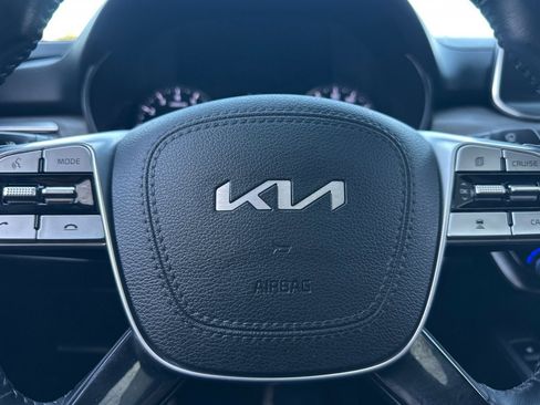 Used 2022 Kia Telluride EX w/ EX Premium Package FWD image 23