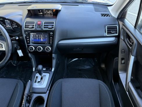 Used 2018 Subaru Forester 2.5i Premium image 23