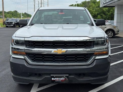 Used 2018 Chevrolet Silverado 1500 W/T w/ WT Convenience Package AWD/4WD image 12