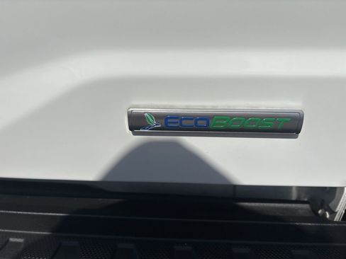 Used 2022 Ford F150 XLT w/ Equipment Group 302A High image 11