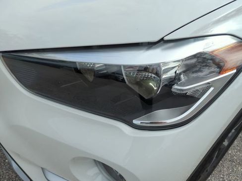 Used 2019 BMW X1 xDrive28i image 8