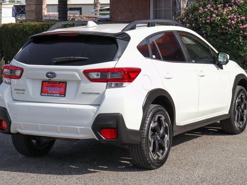 Used 2023 Subaru Crosstrek 2.5i Limited AWD/4WD image 9