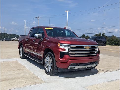 Used 2023 Chevrolet Silverado 1500 High Country w/ High Country Premium Package AWD/4WD image 5