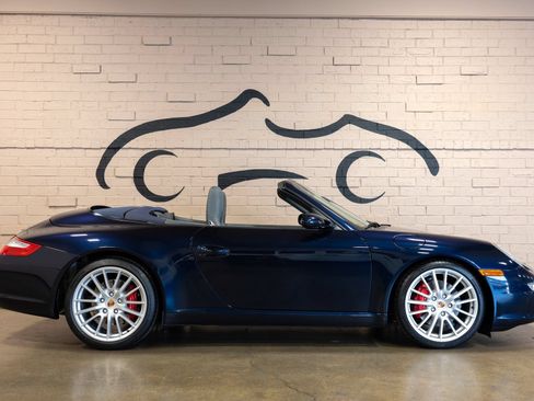 Used 2006 Porsche 911 Carrera S RWD image 3