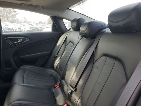 Used 2016 Chrysler 200 C w/ Navigation & Sound Group I image 28