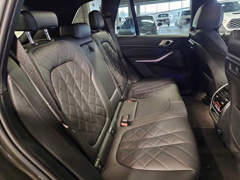 Used 2023 BMW X5 xDrive40i w/ M Sport Package image 41