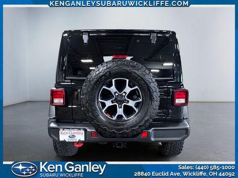 Used 2022 Jeep Wrangler Unlimited Rubicon w/ Cold Weather Group AWD/4WD image 4