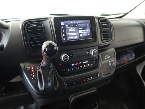 Used 2023 RAM ProMaster 2500 FWD image 5