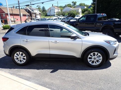 Used 2023 Ford Escape Active AWD/4WD image 8