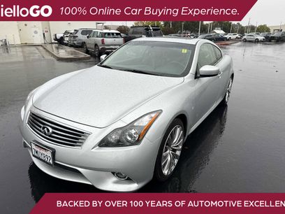 Used 2015 INFINITI Q60 Journey w/ Premium Package