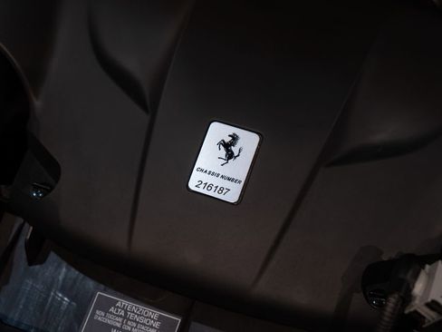 Used 2016 Ferrari California T image 25