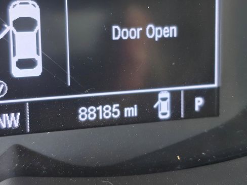 Used 2020 Chevrolet Trax LS image 61