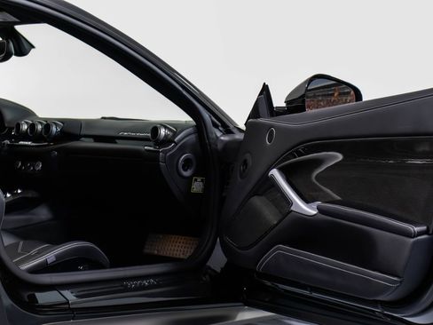 Used 2014 Ferrari F12 Berlinetta RWD image 46