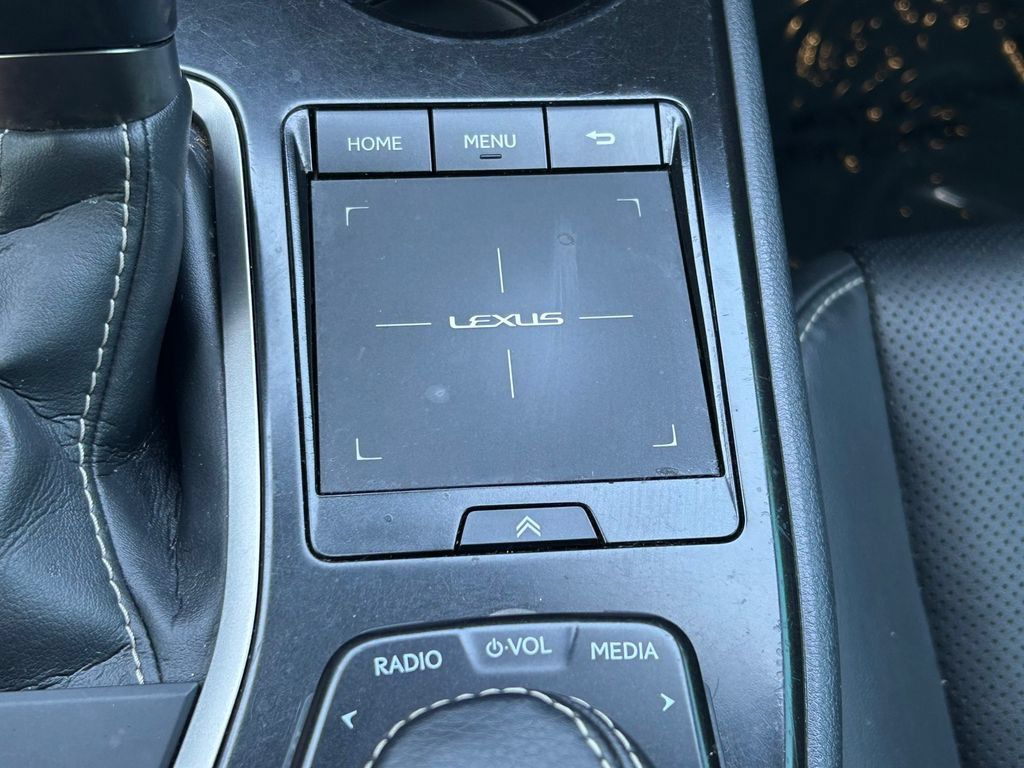 Used 2021 Lexus UX 200 w/ Premium Package FWD image 27