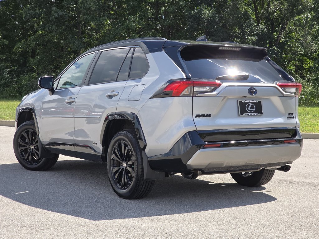 Used 2024 Toyota RAV4 XSE w/ Advanced Technology Package AWD/4WD image 9
