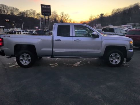 Used 2019 Chevrolet Silverado 1500 LT image 3