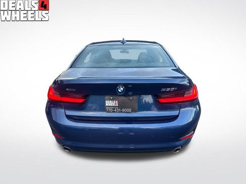 Used 2022 BMW 330i xDrive Sedan w/ Premium Package 2 AWD/4WD image 4