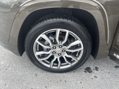 Used 2023 GMC Terrain Denali image 34