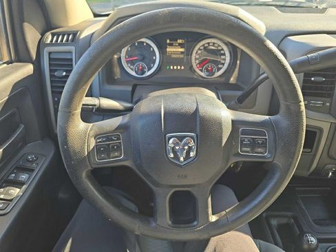 Used 2016 RAM 2500 Tradesman w/ Chrome Appearance Group image 14