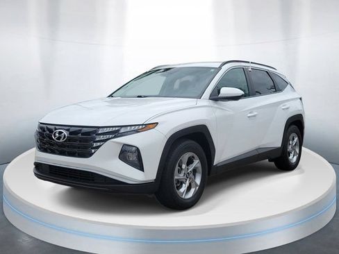 Certified 2024 Hyundai Tucson SEL FWD image 2