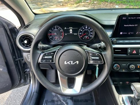 Used 2024 Kia Forte LXS FWD image 20