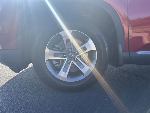 Used 2025 Honda Pilot EX-L image 32