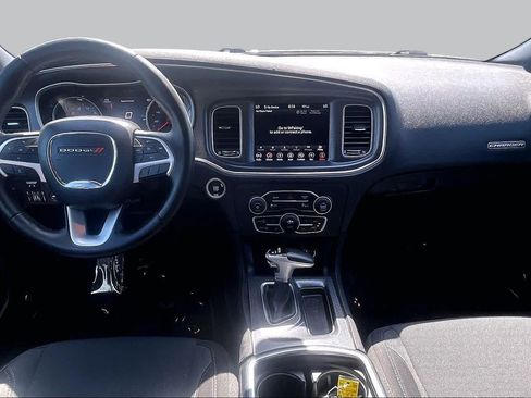 Used 2018 Dodge Charger SXT Plus w/ Beats Audio Group RWD image 16