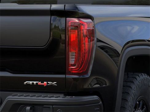 New 2026 GMC Sierra 1500 AT4X w/ AT4X AEV Edition image 11