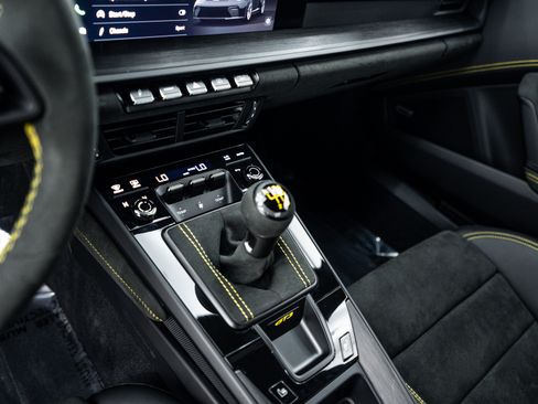 Certified 2026 Porsche 911 GT3 RWD image 18