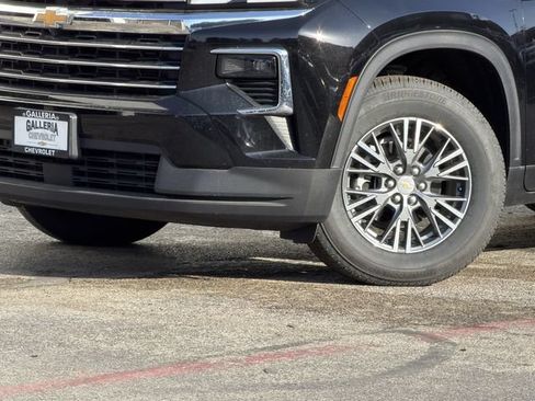 New 2026 Chevrolet Traverse LT FWD image 7