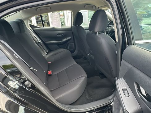 Used 2024 Nissan Sentra S FWD image 23