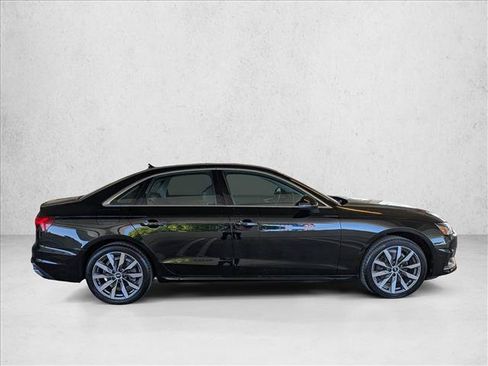 Used 2022 Audi A4 2.0T Premium w/ Convenience Package AWD/4WD image 4