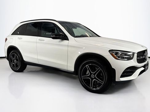 Certified 2022 Mercedes-Benz GLC 300 4MATIC image 3