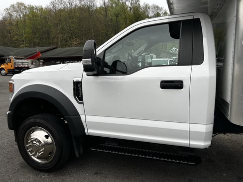 Used 2020 Ford F550 2WD Regular Cab Super Duty image 20