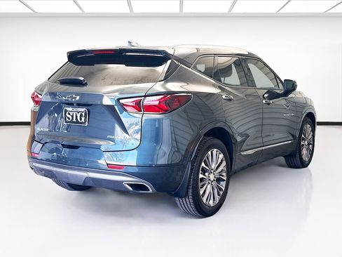 Used 2019 Chevrolet Blazer Premier image 4