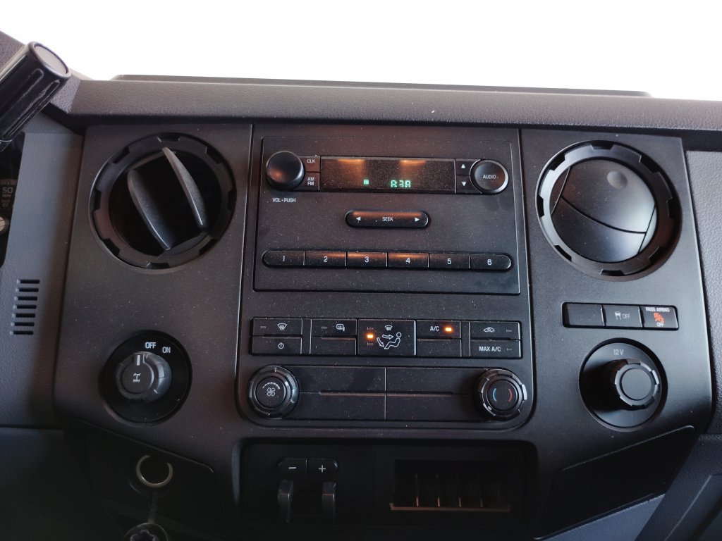 Used 2016 Ford F250 XL w/ Power Equipment Group RWD image 36