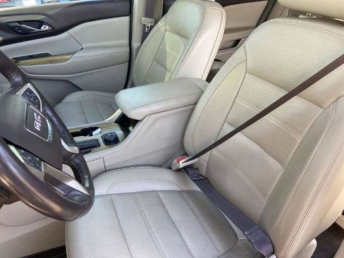 Used 2017 GMC Acadia Denali w/ Technology Package image 16