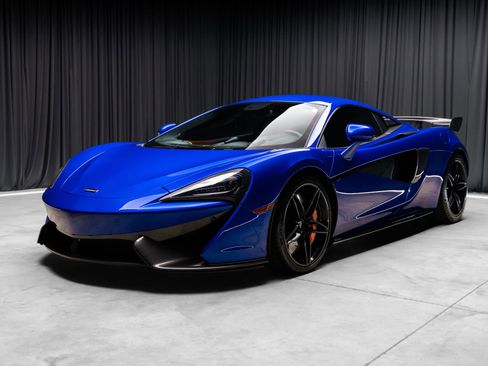 Used 2017 McLaren 570S Coupe image 23