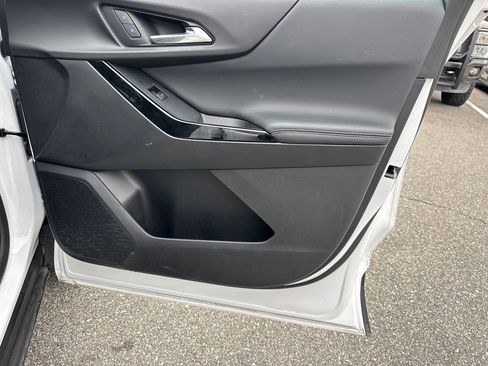 Certified 2025 Chevrolet Equinox LT image 14