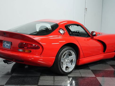 Used 2001 Dodge Viper GTS image 11