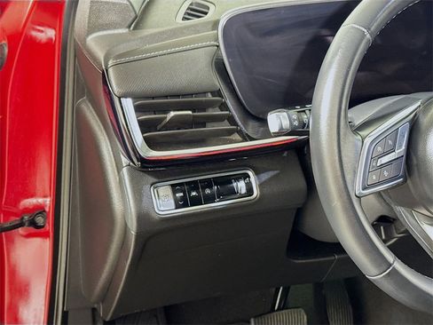 Certified 2025 Buick Envision Preferred image 8