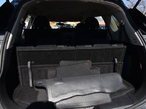 Used 2015 Nissan Rogue SV w/ SV Family Package image 24