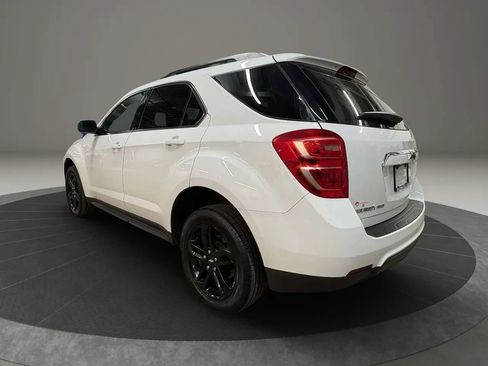 Used 2017 Chevrolet Equinox LT AWD/4WD image 7