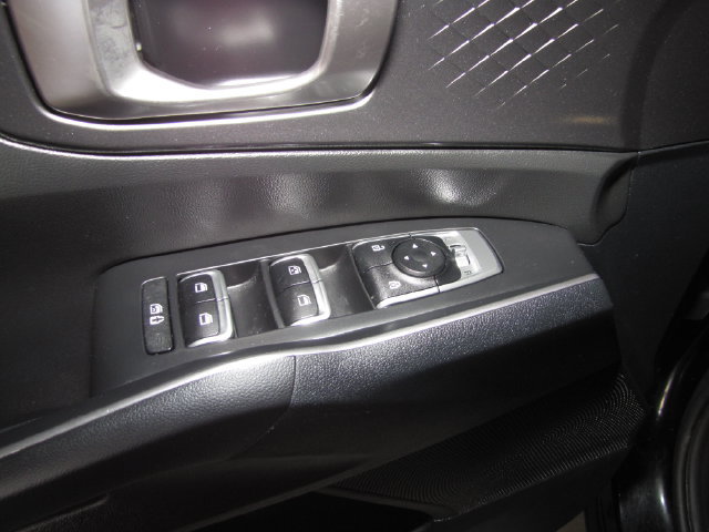 Used 2023 Kia Sorento LX FWD image 34