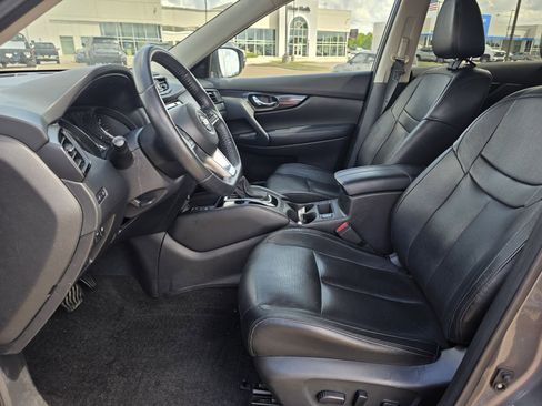 Used 2019 Nissan Rogue SL AWD/4WD image 22